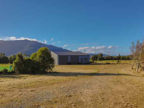 156 Arnold Valley Road, Stillwater