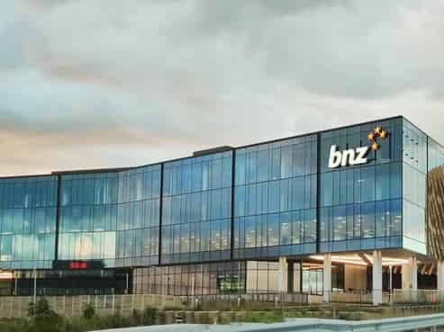 TIME FOR A FRESH AND HEALTHY CHANGE?
