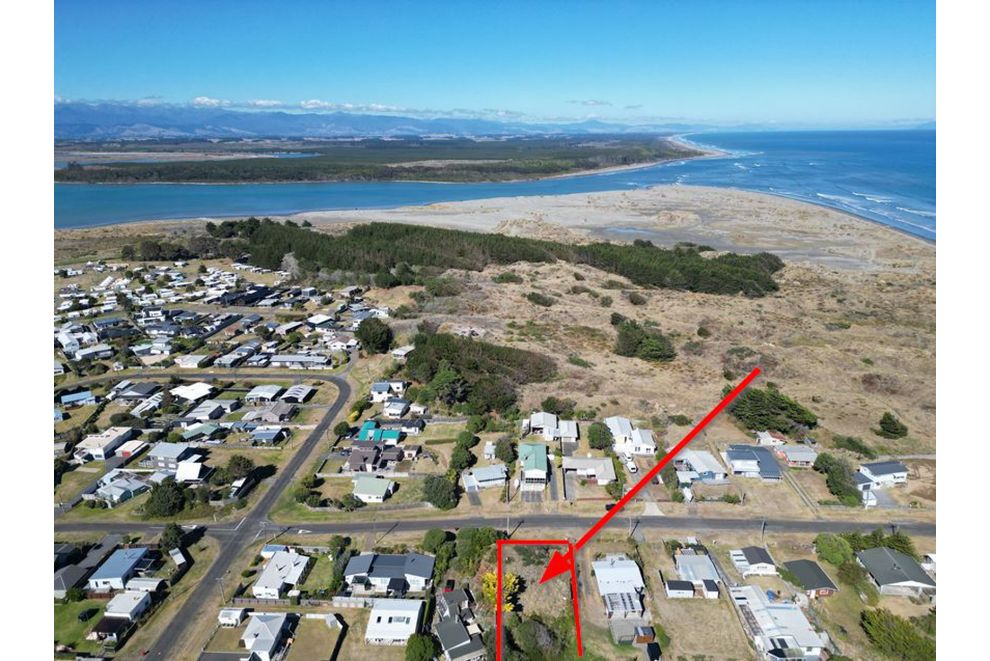 9 Mack Street, Foxton Beach, Horowhenua For Sale realestate.co.nz