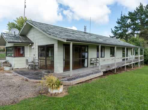 1425 Te Pahu Road, Te Pahu