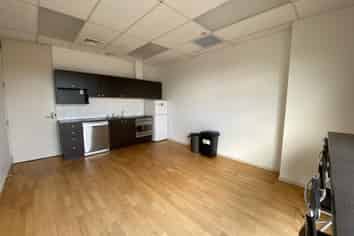 667m2* Ferrymead Office Space