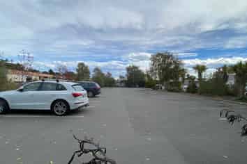 667m2* Ferrymead Office Space