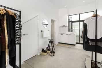 Prime Commercial Space Available