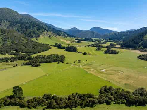 69 Titirangi Road, Kenepuru Sound