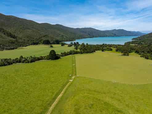 69 Titirangi Road, Kenepuru Sound