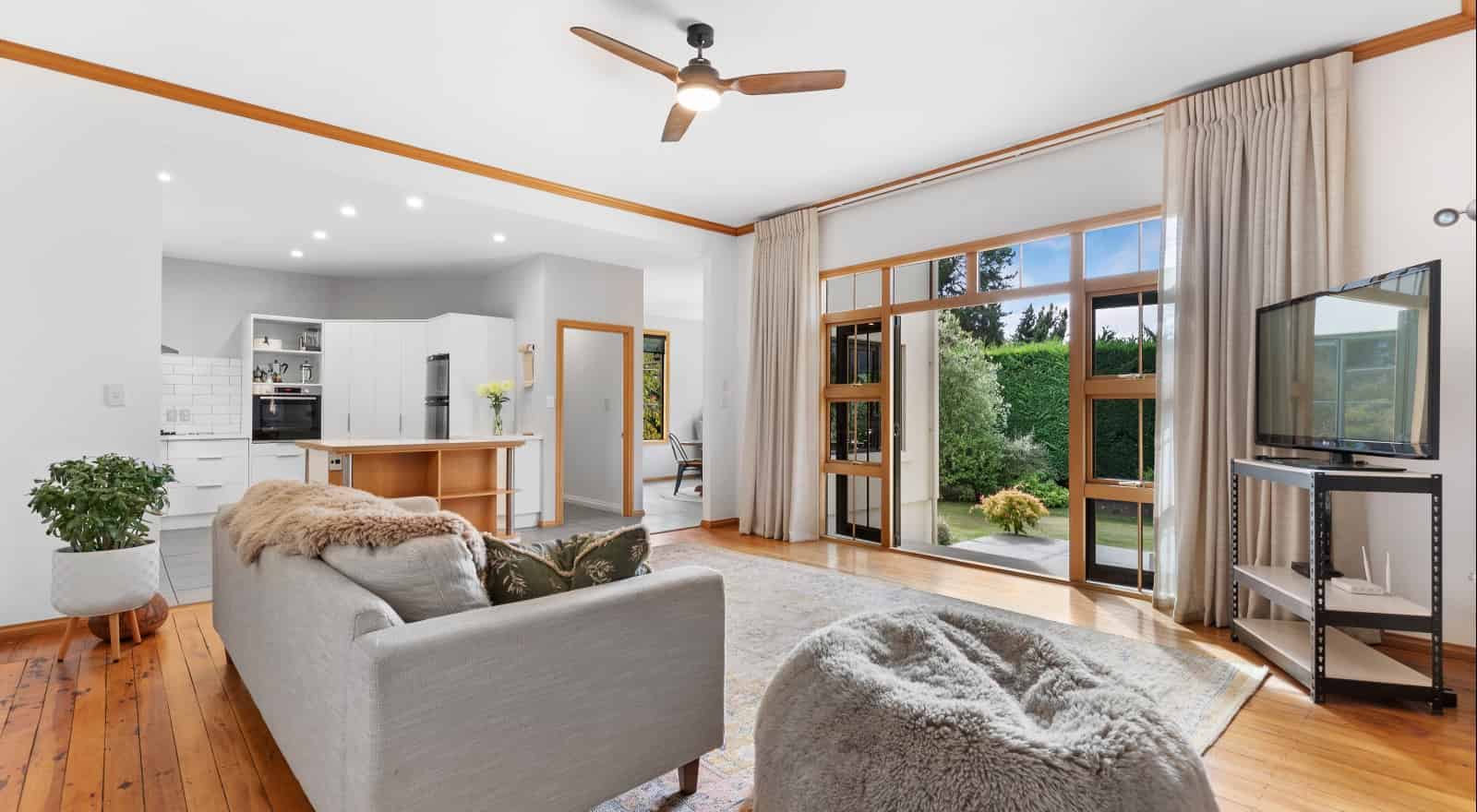 2331 LuggateCromwell Road, Cromwell, Central Otago For Sale