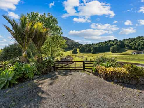 75 Snooks Road, Maungatapere