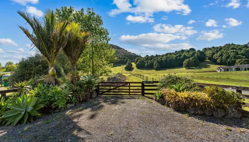 75 Snooks Road, Maungatapere