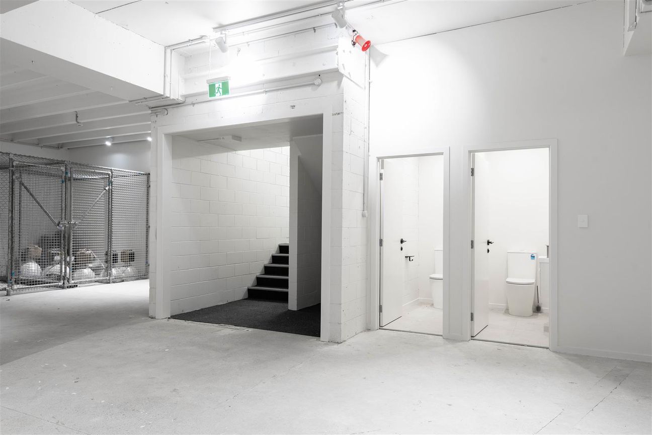 Prime Basement Space in Khartoum Square! - Altro