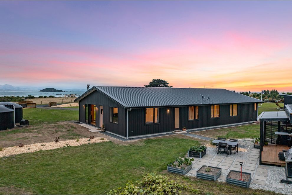 10 Otuarae Drive, Taieri Mouth, Clutha For Sale realestate.co.nz
