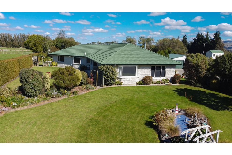 8 Bowen Street, Woodville, Tararua For Sale realestate.co.nz