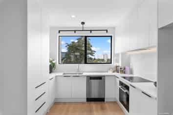 8 Mohimohi Lane, Epsom