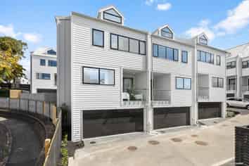 8 Mohimohi Lane, Epsom