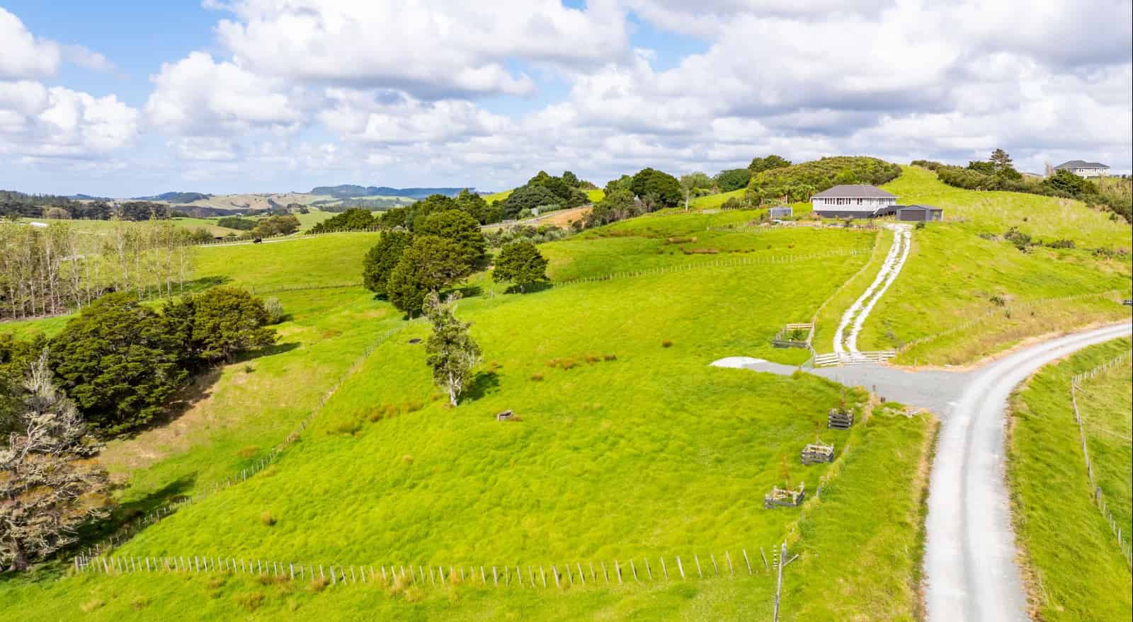 89 Tawa Avenue, Kaiwaka, Kaipara For Sale realestate.co.nz