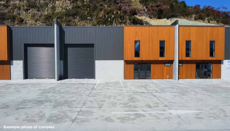 43-45 Thomas Neal Crescent, Trentham