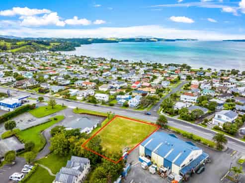 Commercial development opportunity in Snells Beach
