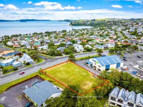 Commercial development opportunity in Snells Beach