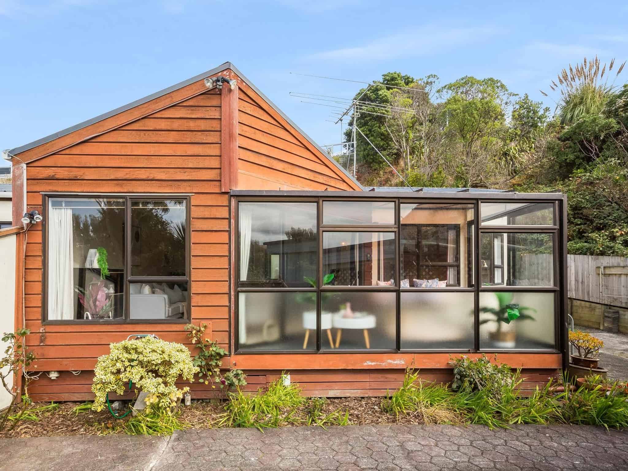 Plimmerton Homes and Real Estate for Sale realestate.co.nz