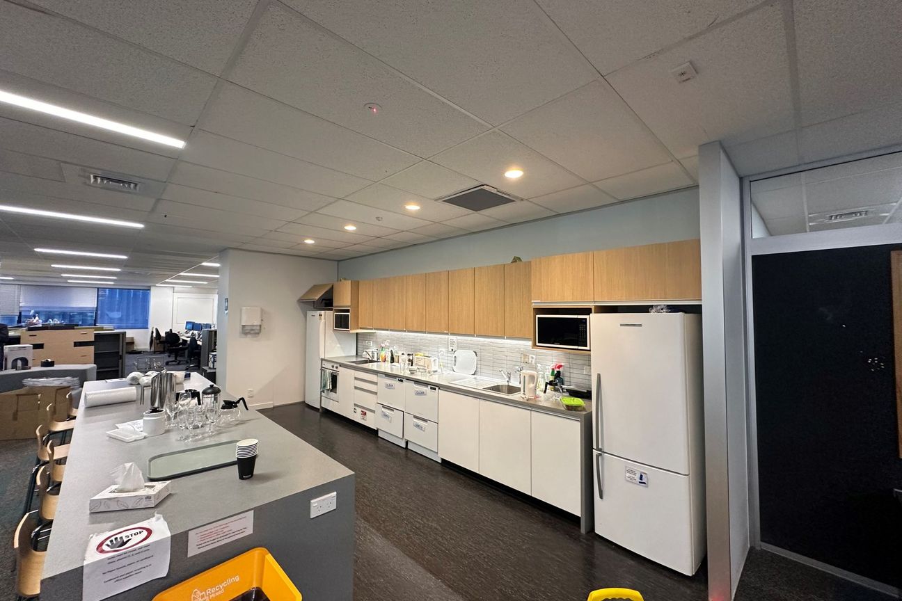 Affordable Great South Road Office - Vista 6