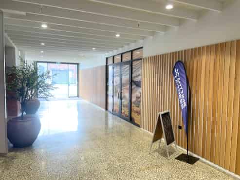 Versatile industrial space, newly refurbed complex