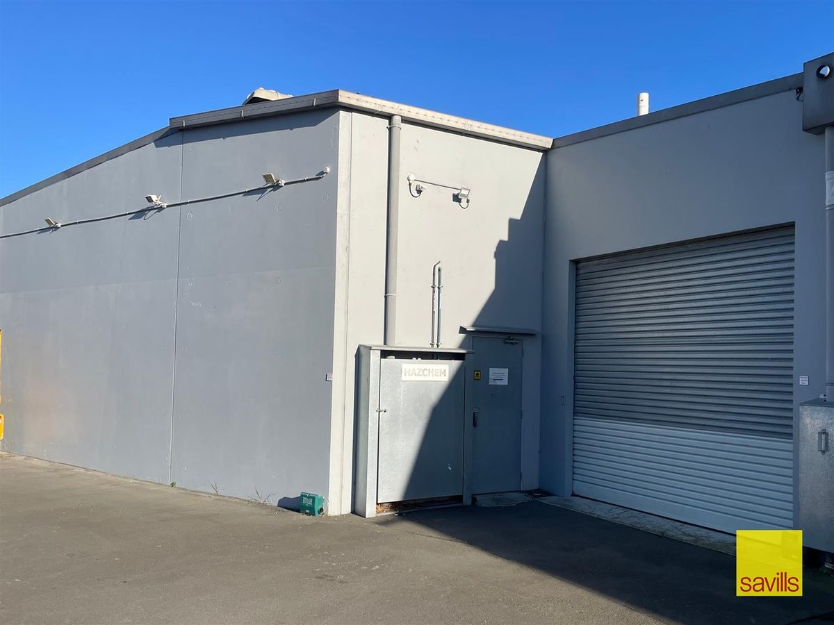 Office + Warehouse = Hornby Harmony – pohled 3