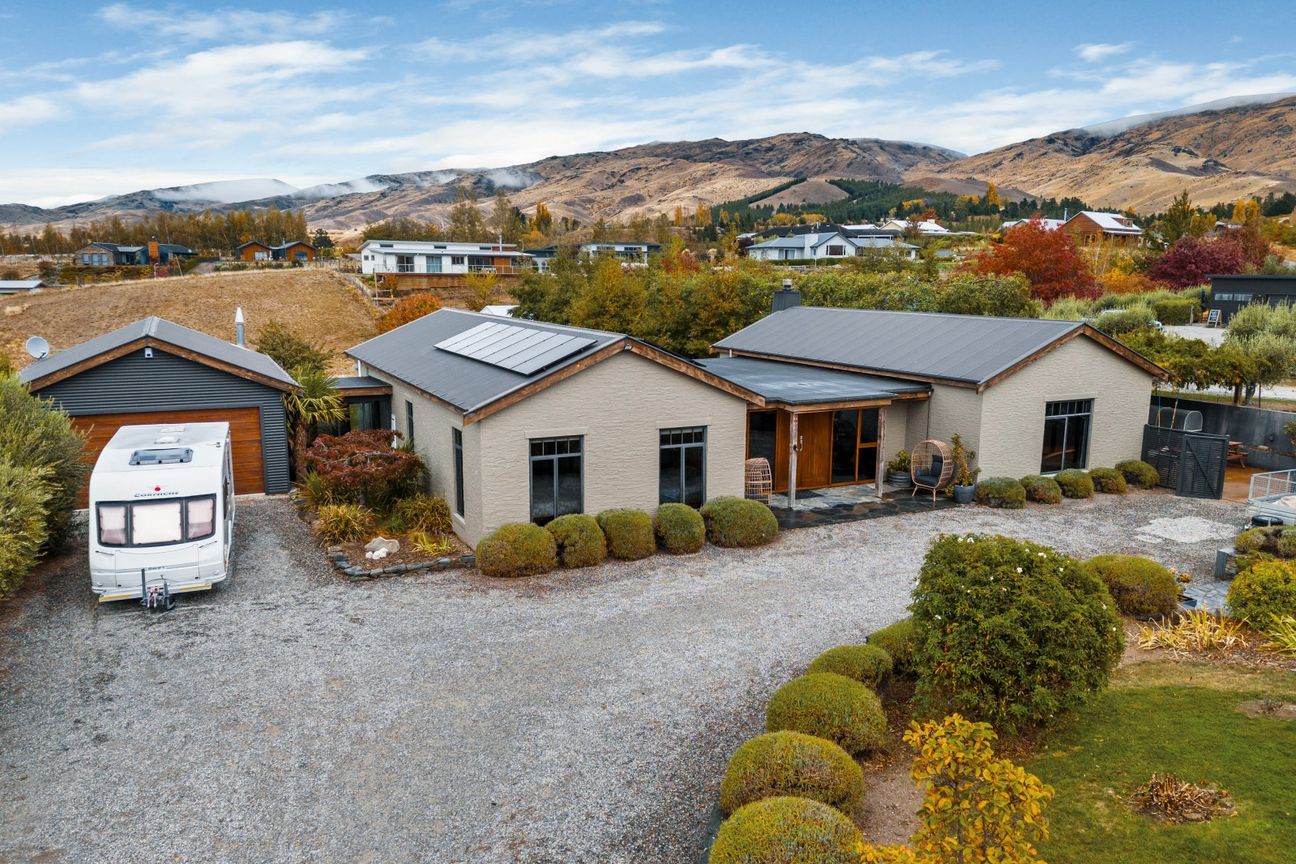 57 Hall Road, Bannockburn, Central Otago For Sale realestate.co.nz
