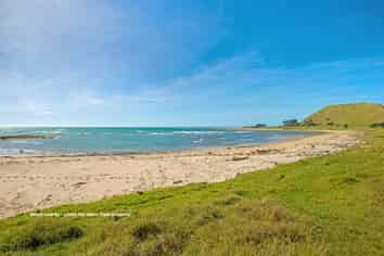 1072 Mahia East Coast Road, Mahia
