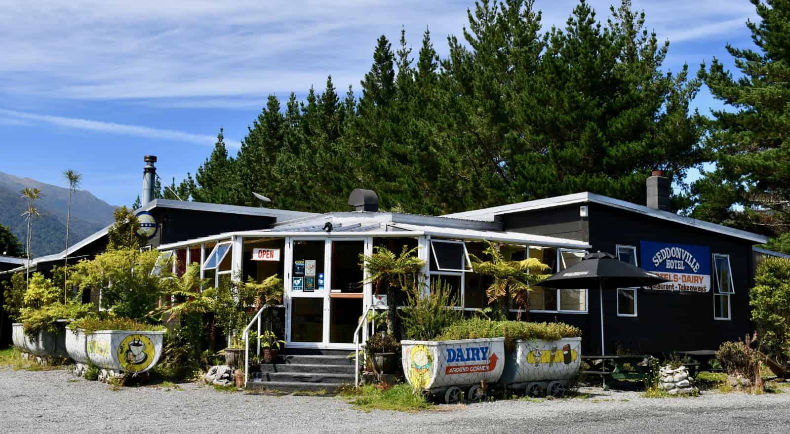 For sale Seddonville Hotel, Seddonville realestate.co.nz