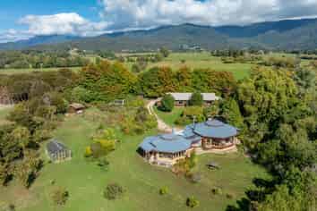 65 Battery Road, Patons Rock