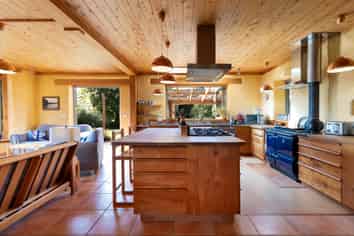 65 Battery Road, Patons Rock