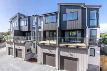 Lots 1-16/12&14 Onewa Road, Northcote Point