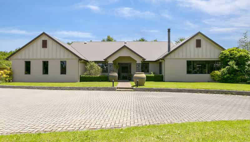 214 Mapara Road, Acacia Bay