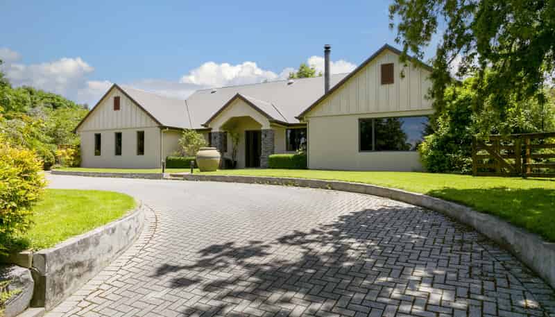 214 Mapara Road, Acacia Bay