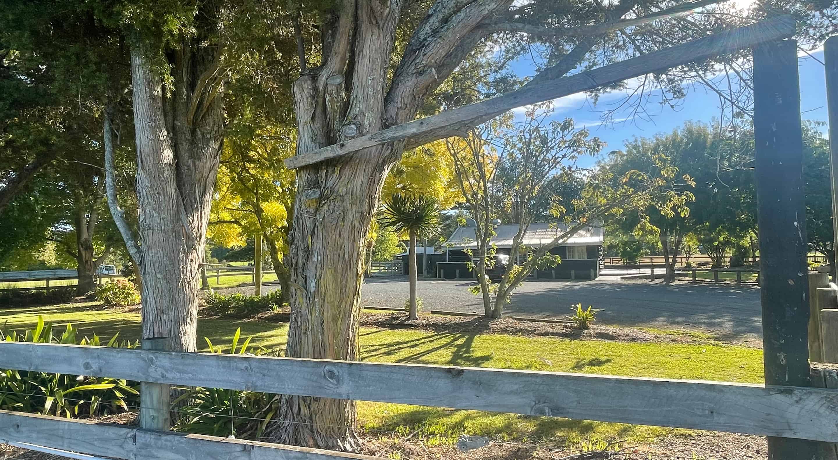 For lease Cafe & Restaurant Paradise Await in Clevedon realestate.co.nz