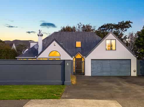 1 Manuka Avenue, Woburn