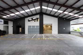 Mount Eden office and warehouse 
