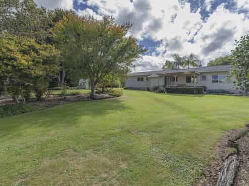 386 Lyons Road, Mangatawhiri