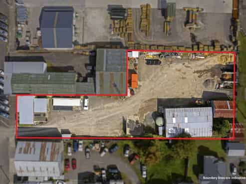 Large depot  - 3032m2