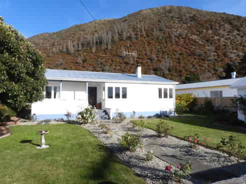 45 Gordon Street, Kurow