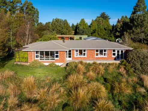 170 Halfway Bush Road, Mount Grand