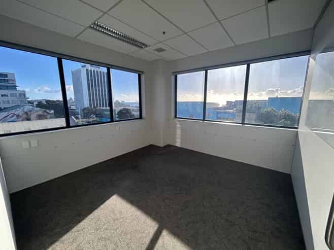 Prestigious Building in the CBD