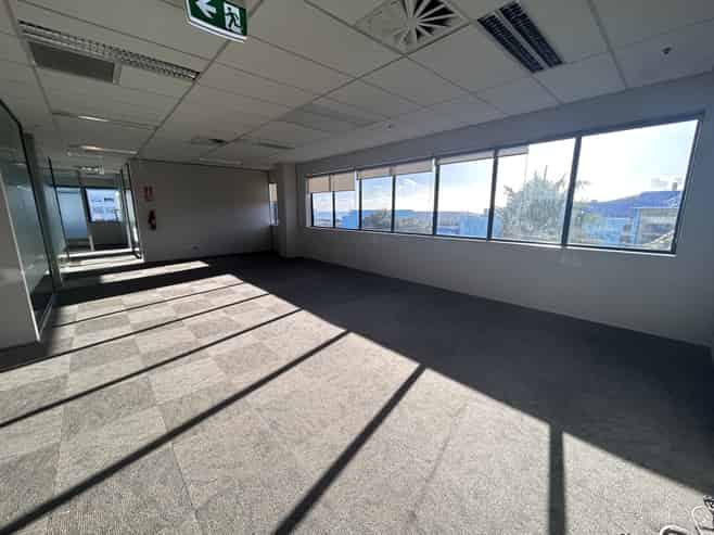 Prestigious Building in the CBD