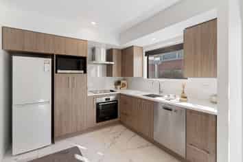 2/277 Armagh Street, Edgeware