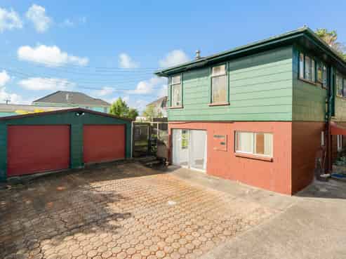 1/22 Captain Scott Road, Glen Eden