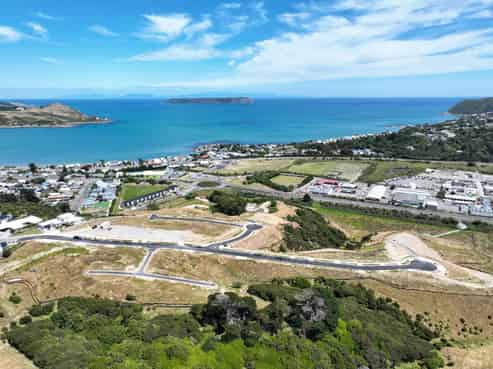 Lots 1- 45 Plimmerton Heights, Camborne