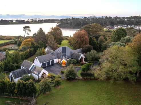 37 Island View Road, Karaka