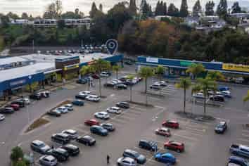 Showcase your brand!