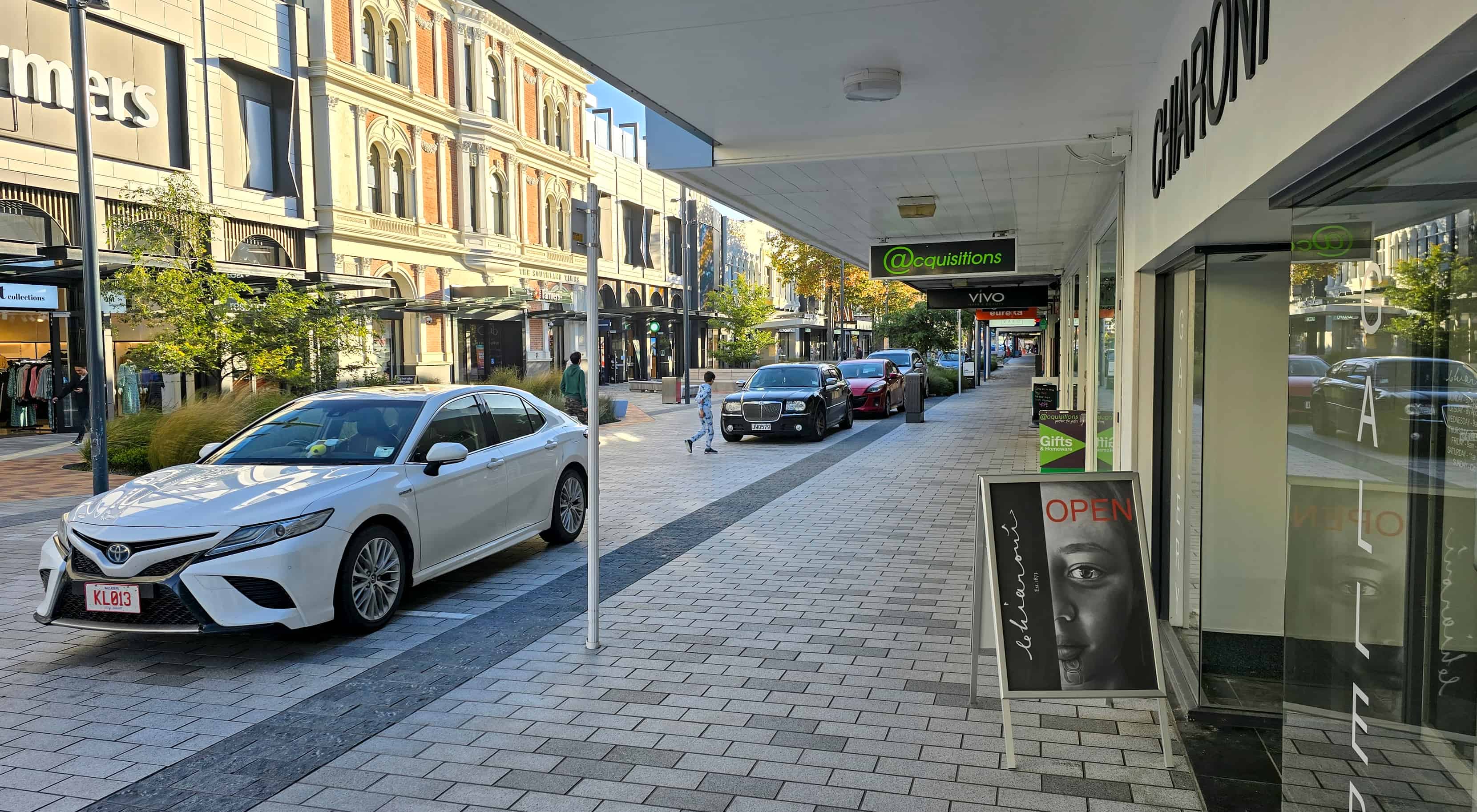 For lease 74 Esk Street, Invercargill realestate.co.nz