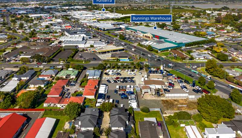 156-162 Great South Road, Takanini