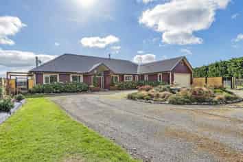 298 Birchhill Road, RD 1, Okuku